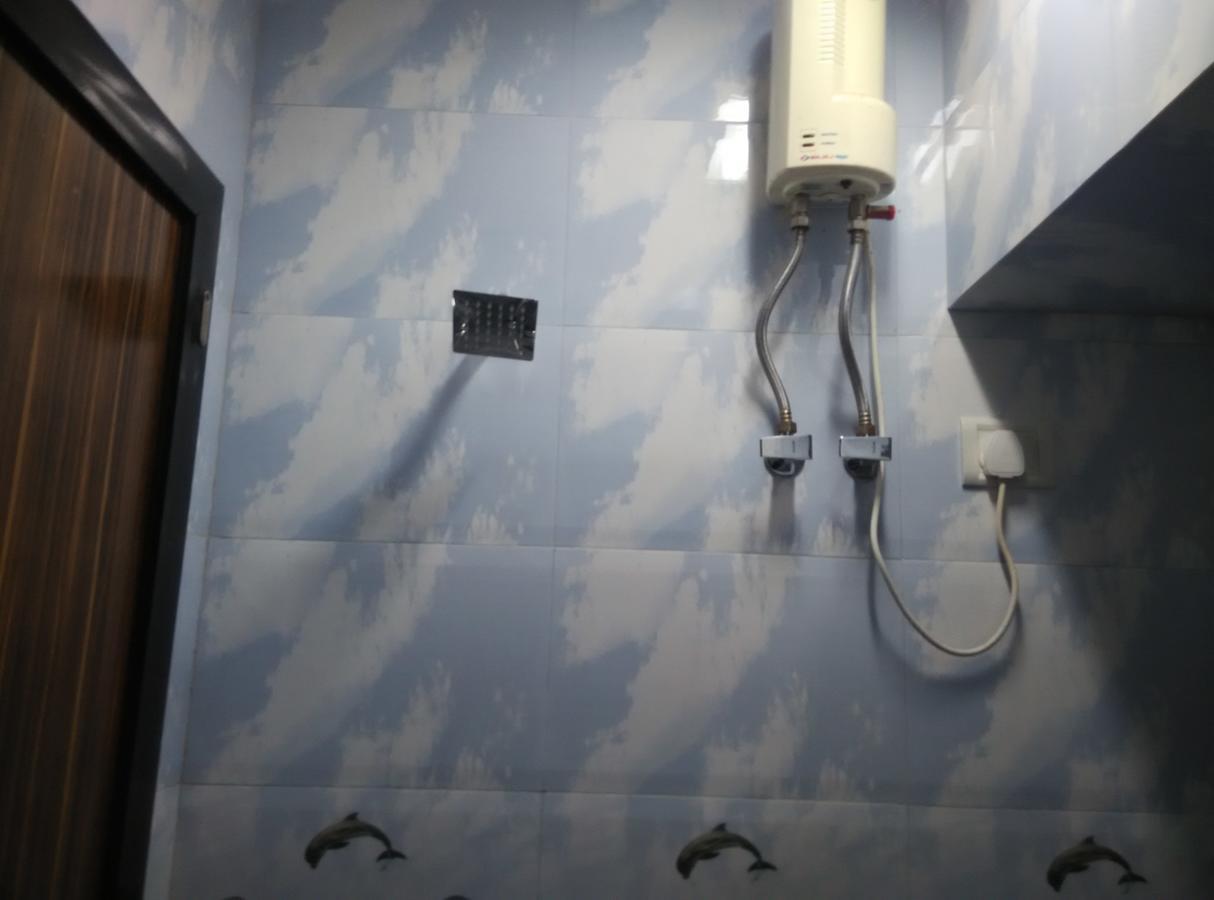 Hotel Silver Castle Мумбаї Екстер'єр фото